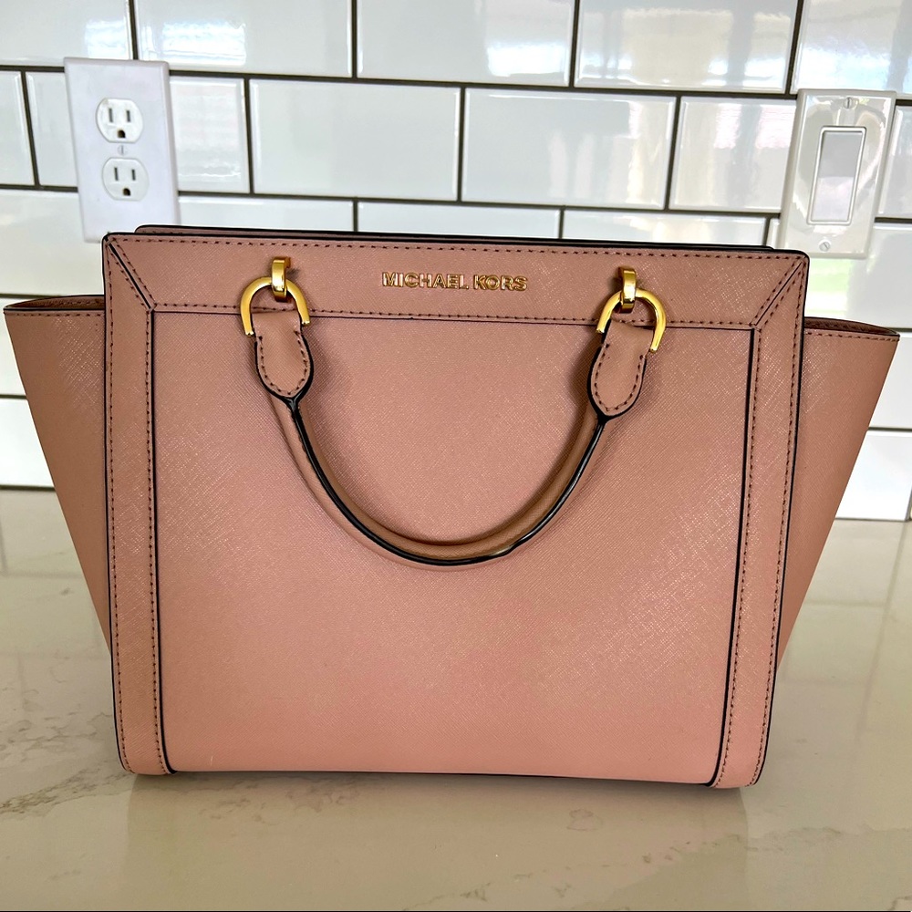 Michael Kors Rose Bag